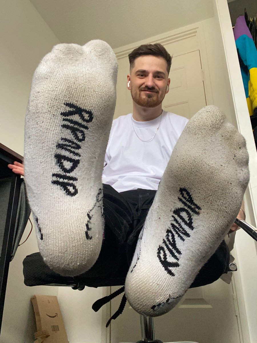 footbaesd's tweet photo. Damp and enriched with Alpha pheromones 🧦 🔥 

⚡️⚡️⚡️ https://t.co/Kn7SnpmXrd