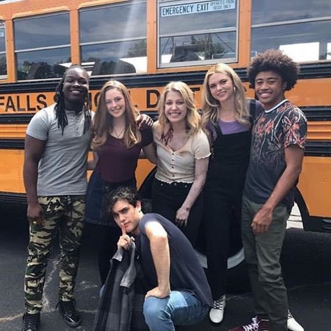 fallonslawyer's tweet photo. legacies, a show that has changed so many lives inspired us given us hope taught us lessons created friendships we love the show the characters this cast &amp; appreciate them and the crew so so much 💘👋 #SaveLegacies @netflix https://t.co/5Uo1CHe9GT