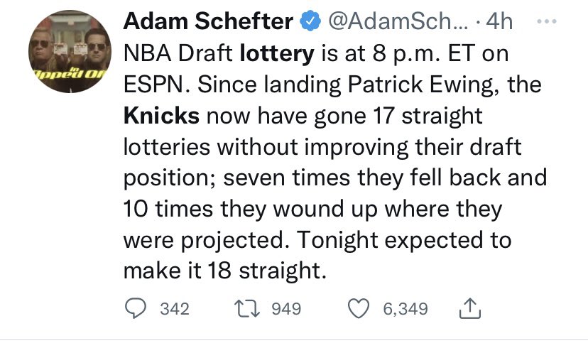 KnicksMemes's tweet photo. DAMN BRO WHO HURT YOU?!?!?! @AdamSchefter https://t.co/zRR32JyjTG