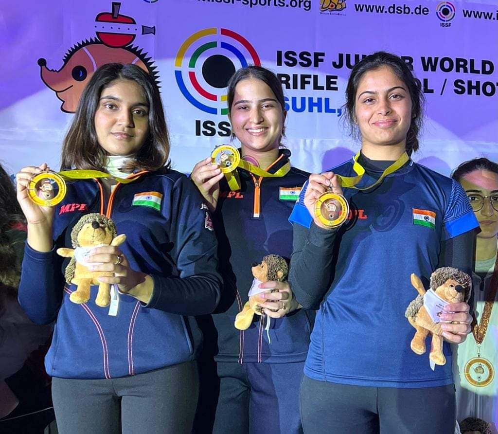 indianshooting's tweet photo. India 🇮🇳 wins Gold in Junior Women's 25m Pistol Team at the ISSF Junior World Cup in Suhl, Germany. https://t.co/jik3hMtFLC