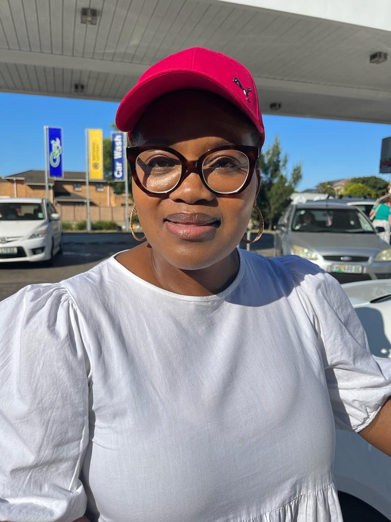 lingejadezweni's tweet photo. I stabbed looking (ndahlaba ndikhangele) π€·π½ββοΈπ
π
#Hlubilicious #ToFindAndToKeep #MarriageStillWorks https://t.co/EEPGyvibMv