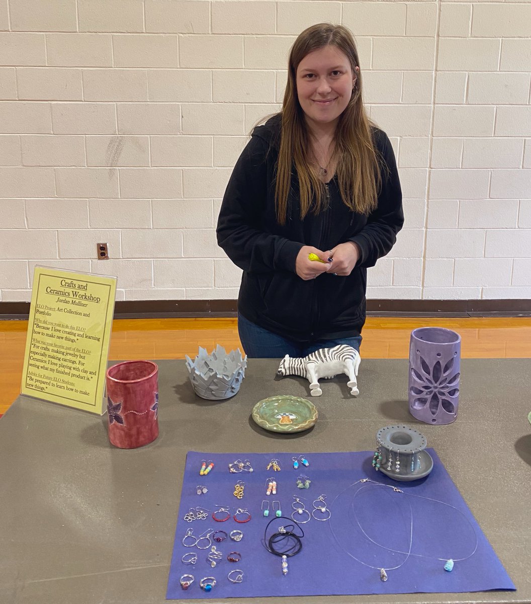 cfisherHDHS's tweet photo. ELO Fair! #hdhspride https://t.co/hbYzQBs7I0