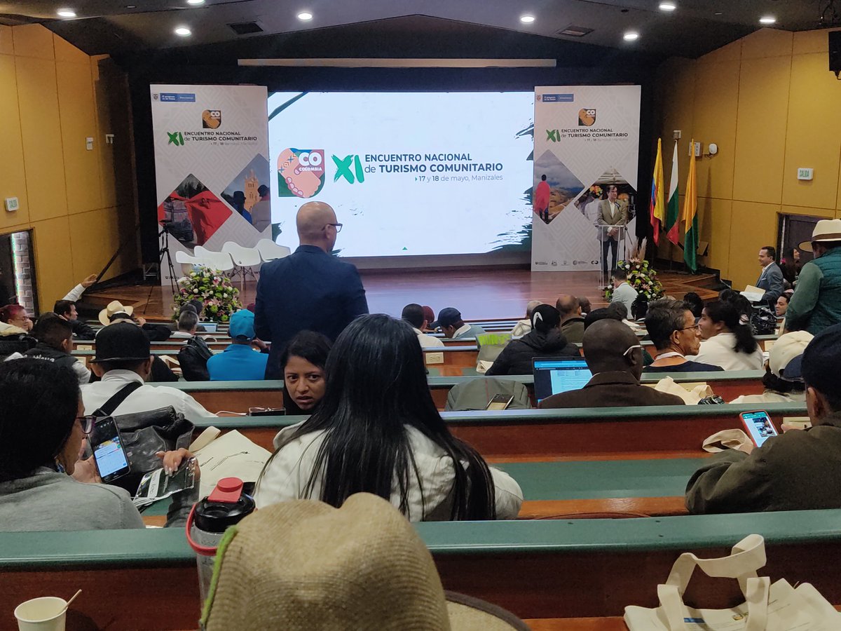 tutunendochoco's tweet photo. Estamos presentes en el Xl Encuentro Nacional de turismo comunitario, espacios importantes para seguir haciendo visible nuestra región. El turismo es la alternativa económica para hacer de nuestras comunidades zonas productivas.
@AlcaldiaQuibdo @Tourderios
#turismocomunitario https://t.co/h59ymCSDsN