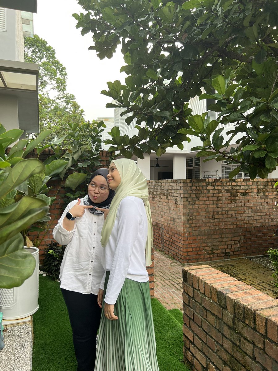 raudhahabas's tweet photo. with enaaa:> https://t.co/nxz6EHBRUT