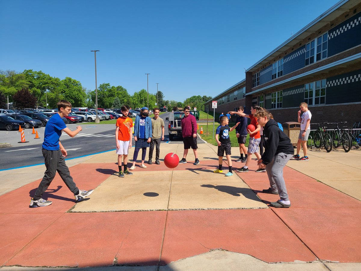 A little 4 Square break after a lot of hard work on the Algebra Keystone exam this morning <a href="/EtownAreaMS/">EAMS</a>