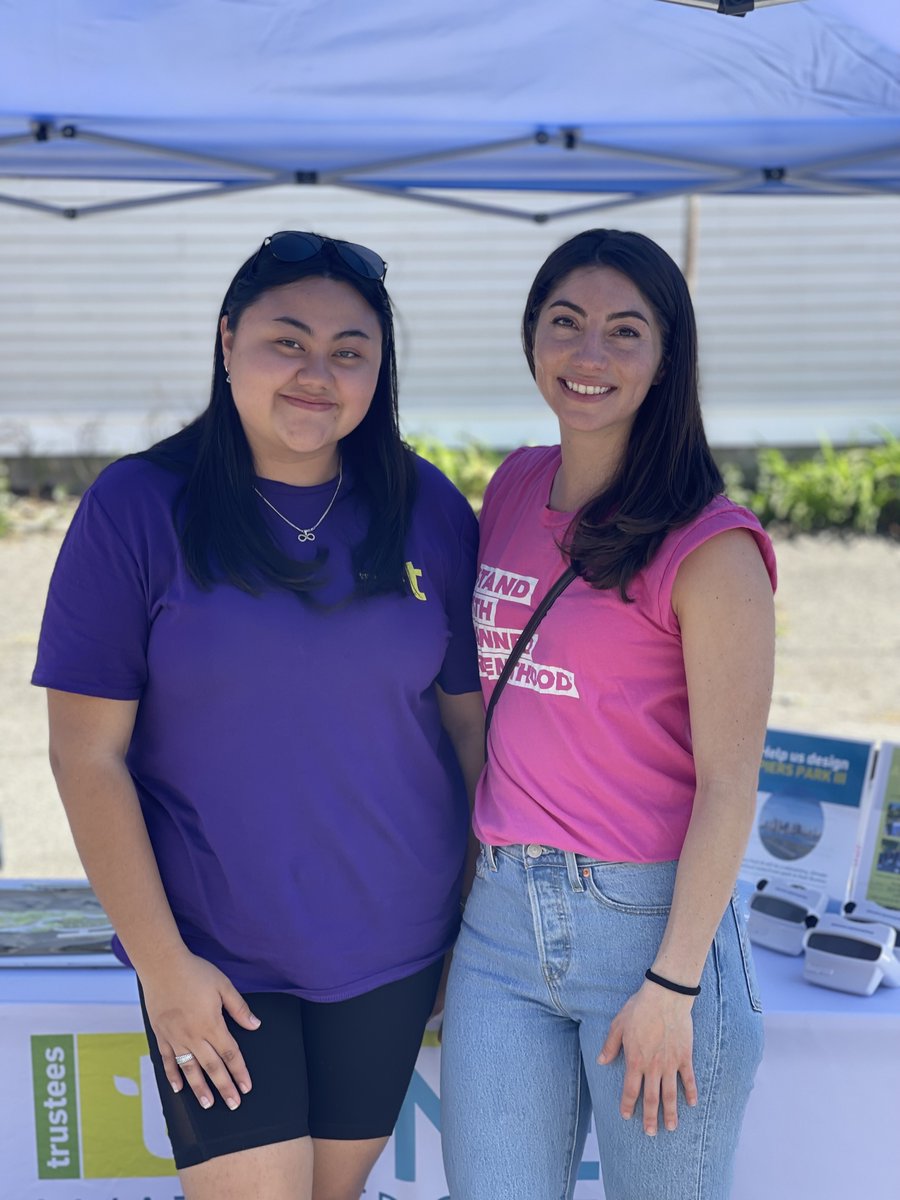 TrusteesBoston's tweet photo. It was great to meet so many this weekend at #EastBoston HS’s STEAM Day, incl. Sen. @LydiaMEdwards &amp; @Gigi4District1! Lots of good convos &amp; feedback on the #PiersParkIII design 🌳 Find us next at @34islandsboston Free Ferry Day on Saturday! https://t.co/vqMJygKF0V #OneWaterfront https://t.co/ZkeFkAMqPg