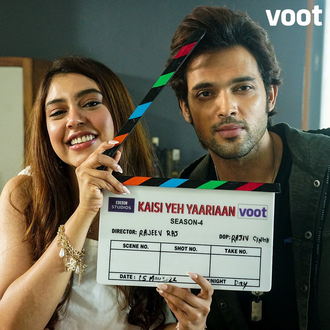 Madhuparna_22's tweet photo. Does it ever drive you crazy...
Just how fast the night changes...😭💗

#MaNanAreBackWithS4 #ParthSamthaan #NitiTaylor https://t.co/SRUhrq7jq3