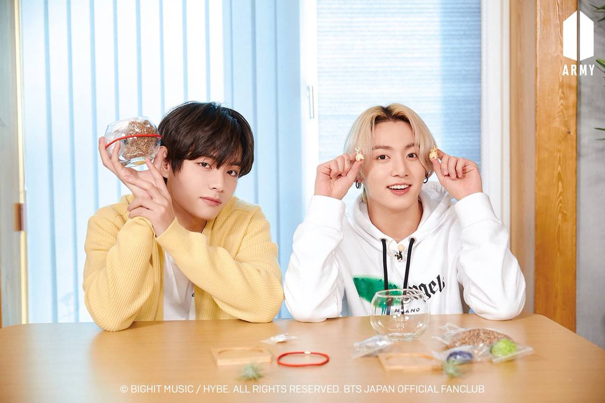 BTS_Family_ua's tweet photo. Preview pfpto BTS Land  ep.11
#btsnews #bts_ukraine #army #bts #ARMYS #PROOF #BTS #Ukraine #armyukraine https://t.co/U0SMSjVVBb