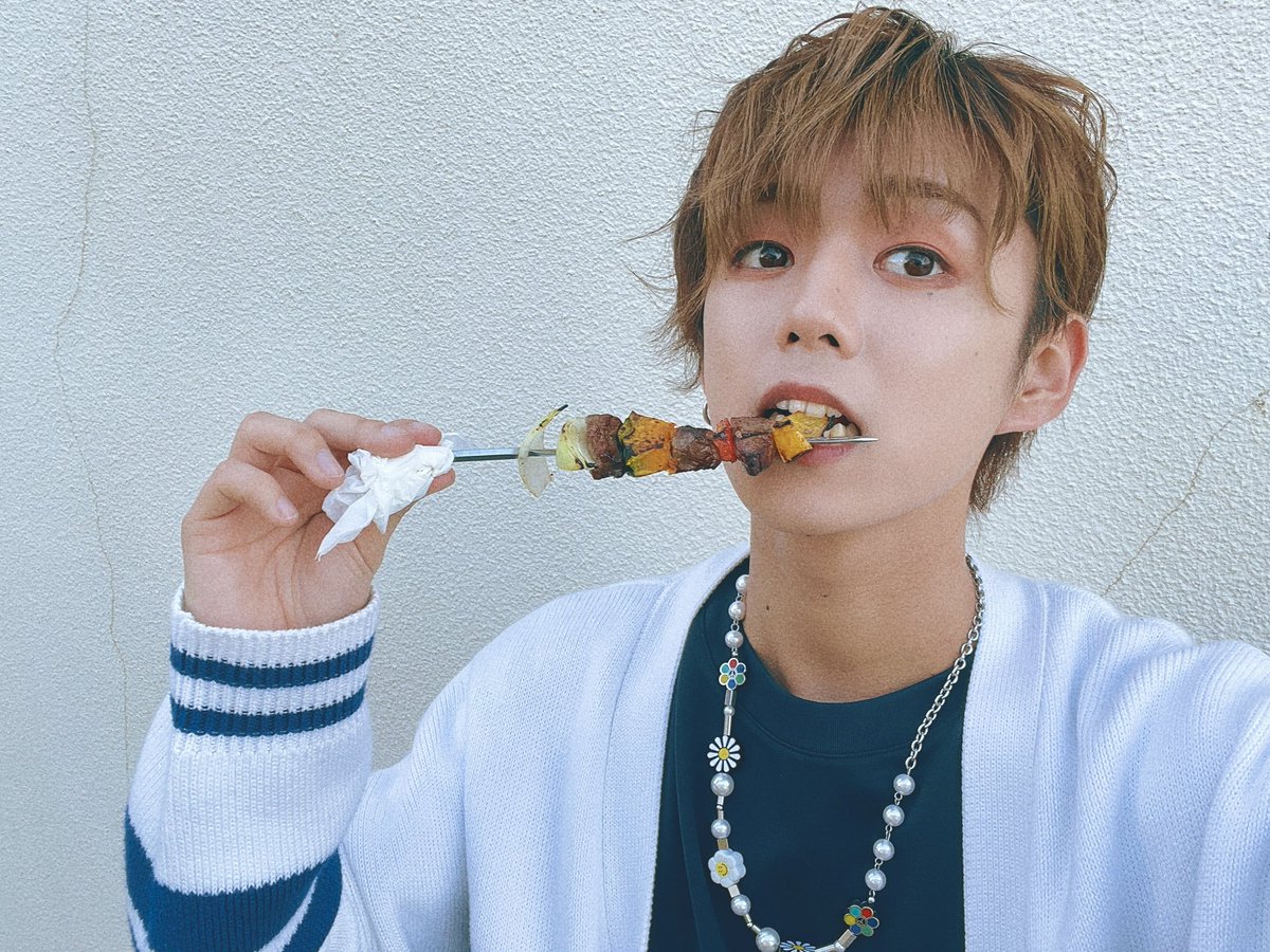 kantasevendeuce's tweet photo. BBQシーンのお肉おいしかった😋
#CandyRun https://t.co/KMXoTyL2pE