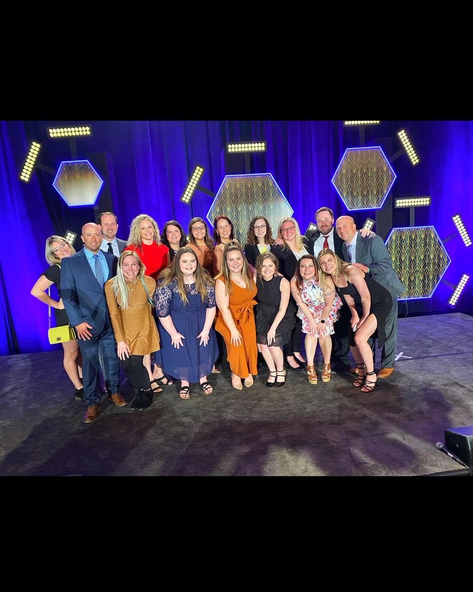 Express Employment Waterloo had a great time in Chicago at Sales Summit 2022 held by Express Employment International! Took home some awesome recruiting techniques and knowledge on how to be unstoppable.
#ExpressEmployment