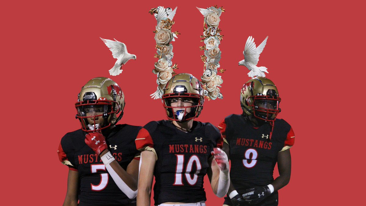 coacharoy's tweet photo. Let’s run it back @Cstangsfootball #culture #Ohana #three33 #TME @johncurry15_806 @Bossmantedd @CamrienM https://t.co/ZXaWs8wdjl