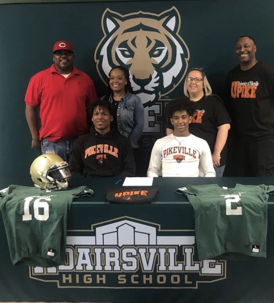 Niagel Curtis tweet media