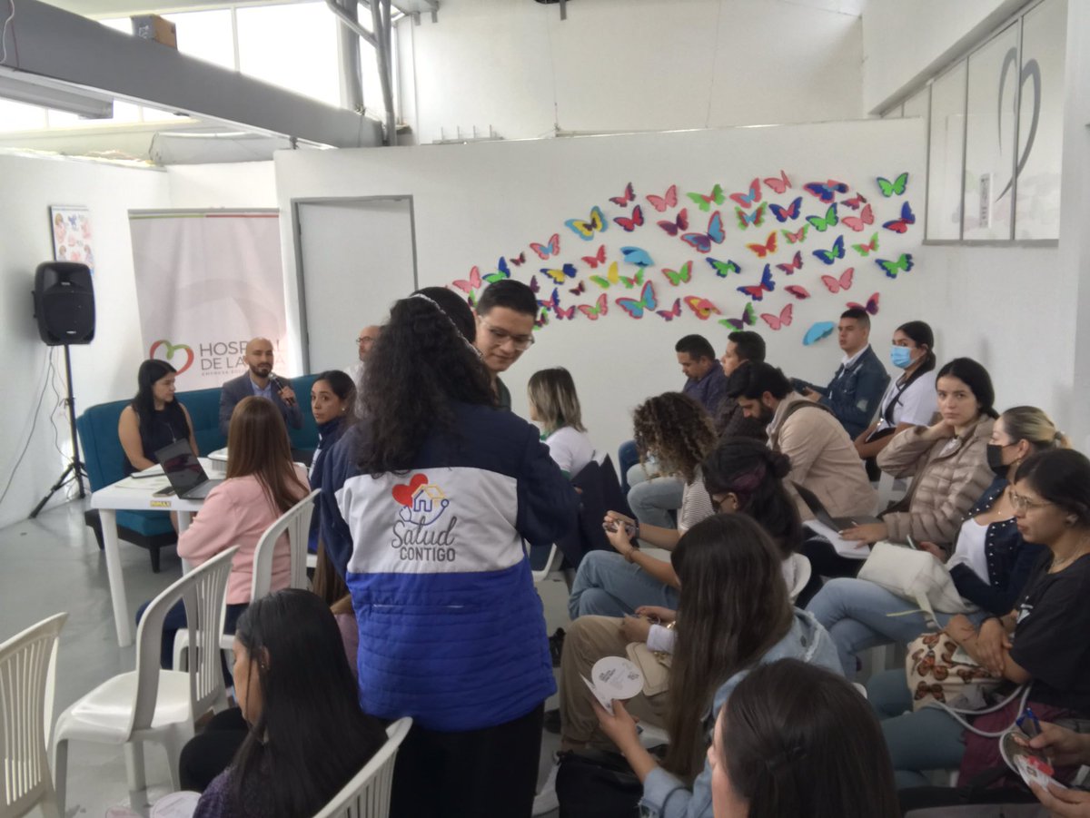 Colmaspositiva's tweet photo. Hoy en el municipio de @LaCejadelTambo lanzamiento del programa Servicios Amigables en @HospitalLaCeja para los jóvenes de manera gratuita #juventudes https://t.co/zv8i6tSjv3