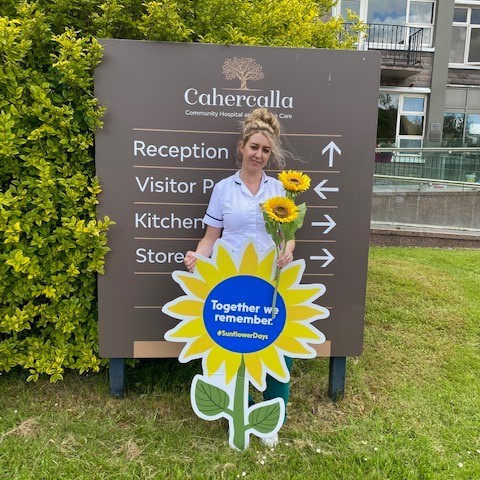 Together we remember loved ones, celebrate precious memories and remember that we are not alone. Whether you donate online or on the street, your donation will go a long way to helping provide hospice and specialist palliative care services at Cahercalla.