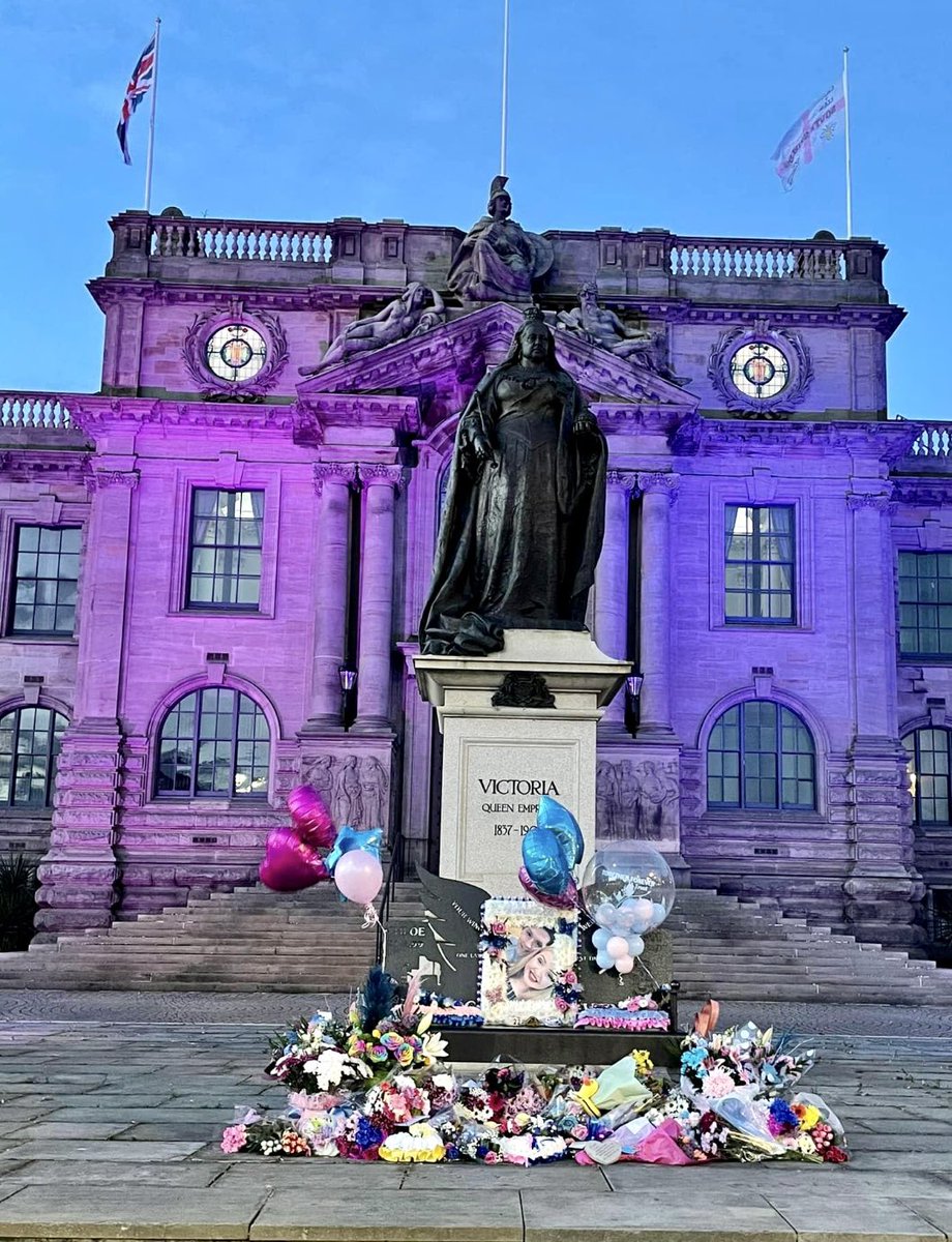 If you are joining us at the Town Hall on Sunday morning please arrive at 10am, at 10.15 there will be the laying of floral tributes followed by speeches. 
Then at 10.31am we will hold a minute’s silence of reflection 💗💙
