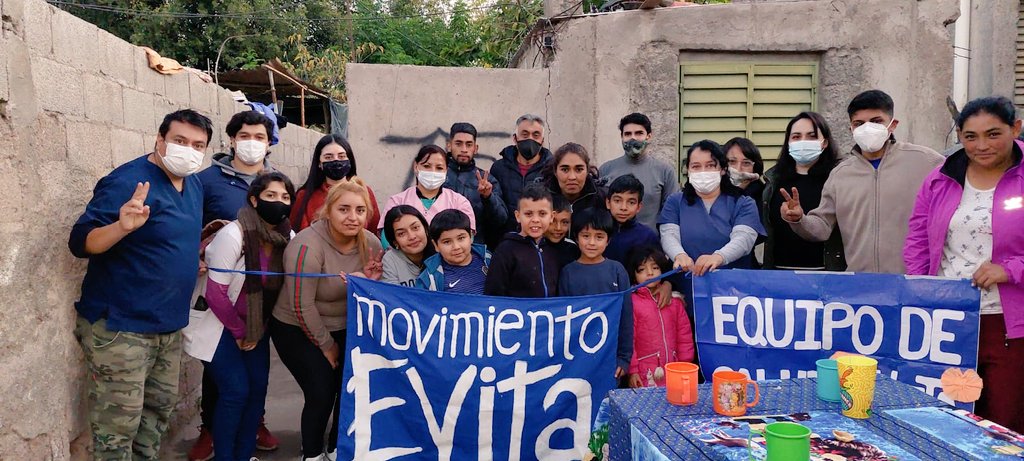 LusPucheta1's tweet photo. Se realizó control de peso talla a los niños y compañeros del merendero rayito de sol, donde también se realizó tomo de tención Arterial a los compañeros que trabajan en el merendero.
 #Secretariadesaludevitalrioja
#ControlDeTA
#Movimientoevitalarioja 
#Cacholuna 
#Casarioja https://t.co/3PYAViSQUA