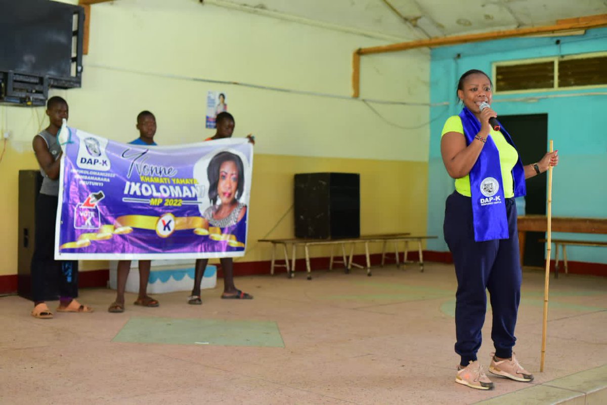 YvonneKhamati's tweet photo. Ikolomani got talent! We had our talent search in Eregi TTC and our football match in Ivonda grounds! Thank you Ikolomani! https://t.co/Hagb0ztQDn