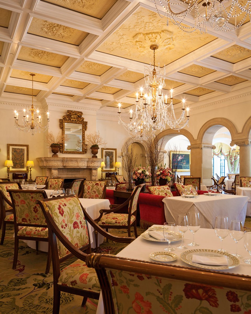 SouthernLadyMag's tweet photo. Sneak away for genteel luxury and outdoor bliss at The Cloister hotel on beautiful Sea Island, Georgia. Read about this grand getaway at https://t.co/6VsLzSCCMg.

#southernladymag #getaway #seaisland #visitgeorgia #thecloister #southerncities #georgia #visitga #southernvacations https://t.co/bTRVyxWqEC