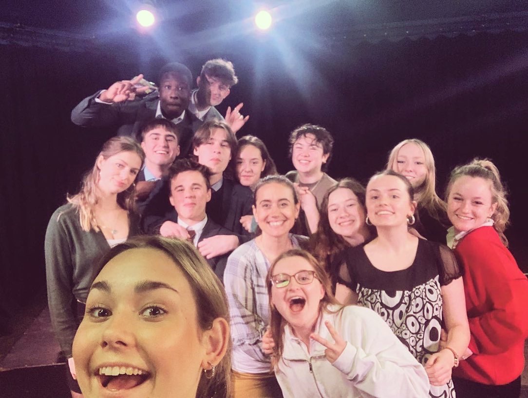 CranbrookPArts's tweet photo. Year 13 drama students! ❤️ Our final lesson has been and gone, but our memories will last a lifetime.Thank you for being the most amazing year group! I don’t have to tell you to smash your exams and follow your dreams, because you’ve got this! Don’t be strangers! 🎭 Mrs D https://t.co/V8KRzyCTMq