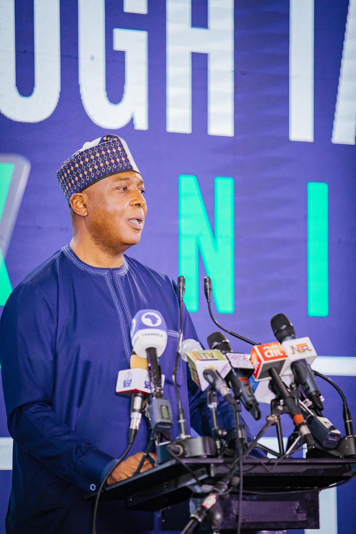 imoto_prosper's tweet image. The Sen.Dr Bukola Abubaka Saraki administration will facilitate a structured, national-wide entrepreneurial capacity development for our youths.

#FixNigeria
#RealSolution
#ABS2023.