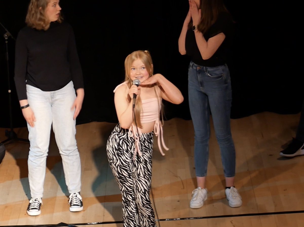 rastrickmusic's tweet photo. We’re still flying high from our Singing Sensations concert last week! Didn’t catch it? Don’t worry, we’ll be releasing a video from the concert every day from Monday - Friday next week! Watch this space! #RHSMusic @RastrickHigh https://t.co/RwwPw35PdS
