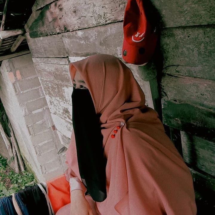 CitraLangsir's tweet photo. Ekspresi ku ketika melihat punya orang lebih besar dan panjang dari suami
#SANGE_AAAAAAAAAAHH #SANGE_AAAAAAAAAAH #sangeberat #hijabsange #HijabNakal #hijabhot #lontebaru #niqabslut https://t.co/LLH6yzmAvw