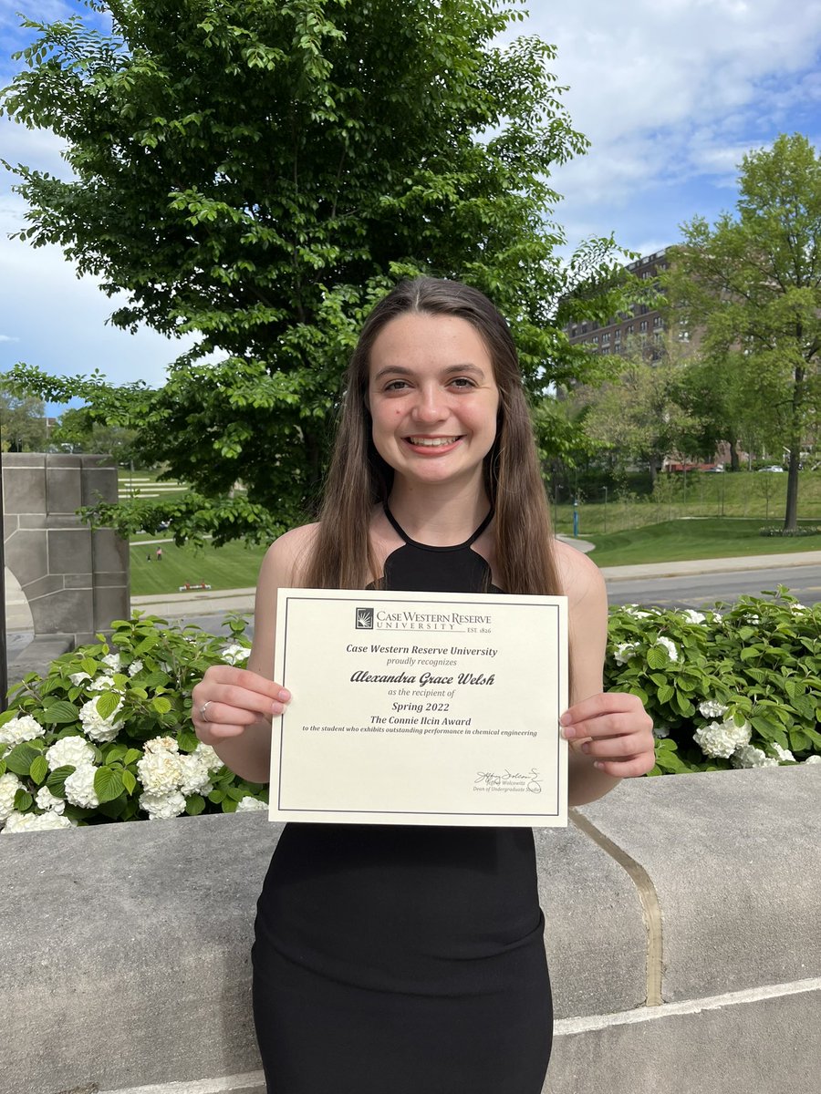 Magrace426's tweet photo. Couldn’t be more proud! My daughter received her BS in Chemical Engineering this weekend from Case Western Reserve University. Magna Cum Laude &amp; received the Connie Ilcin Award for outstanding performance in Chem E. #WomenInSTEM https://t.co/XbA9eIN4Bz