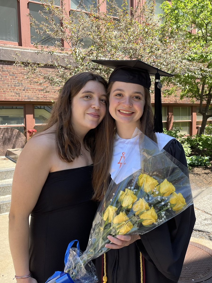 Magrace426's tweet photo. Couldn’t be more proud! My daughter received her BS in Chemical Engineering this weekend from Case Western Reserve University. Magna Cum Laude &amp; received the Connie Ilcin Award for outstanding performance in Chem E. #WomenInSTEM https://t.co/XbA9eIN4Bz