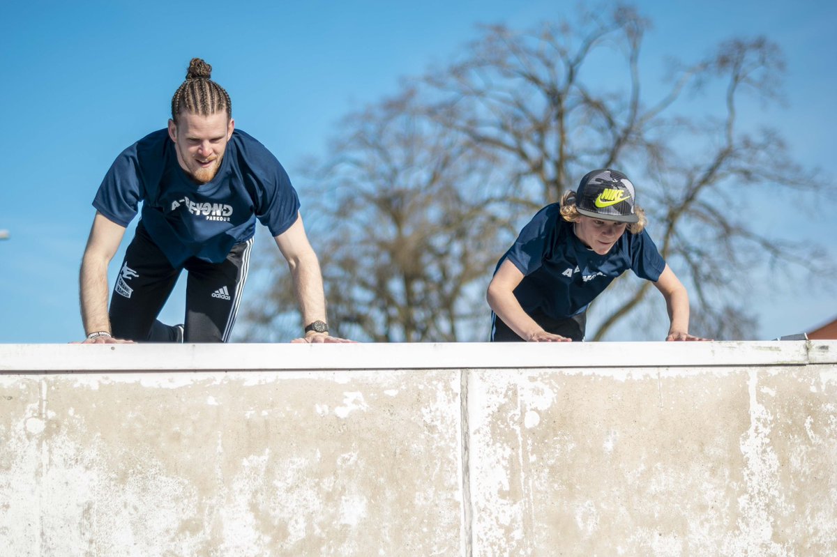 emanuel_hansson's tweet photo. Nu är anmälan till sommarens parkour kurser öppna! Parkour träning utomhus i Malmö, Vellinge, Trelleborg och Sjöbo. Mer info och Medlemsansökan på min hemsida: https://t.co/r0BHrqkPx3 https://t.co/4yWivX8JQB