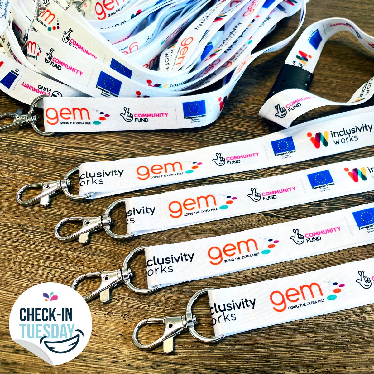 Colour_Connect's tweet photo. We recently produced these fabulous #lanyards for @GEM_glos to use at their #jobfair, they're such a wonderful bunch of people to work with too! #BonusElement 
#CheckInTuesday #InclusivityWorks #GlosBiz #merchandise #print #exhibitiondesign https://t.co/bjvvfgQrjx