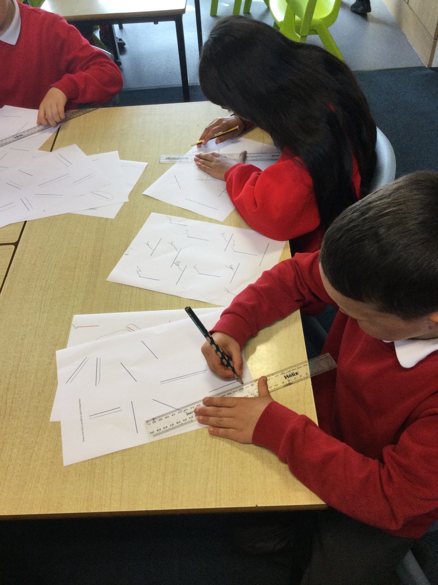 FeatherstoneY3's tweet photo. We are learning all about lines in maths today - horizontal, vertical, parallel and perpendicular! 😀 https://t.co/ryqUhYZGwm
