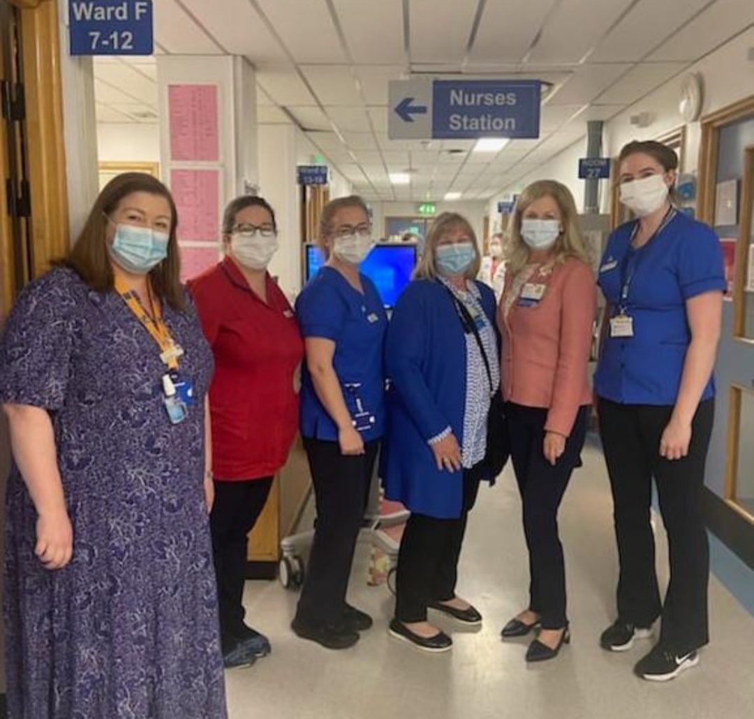 DeborahODeaADoN's tweet photo. Super well done to Vicki &amp; Ellen in showcasing Patrick Duns Ward to our @Magnet4Europe twin partners from @NorthwellHealth... It is great to meet in person to share information and learning. @VickiPorter22 @EllenGi78381621 @SJHDoN @stjamesdublin https://t.co/JW90MXeDci