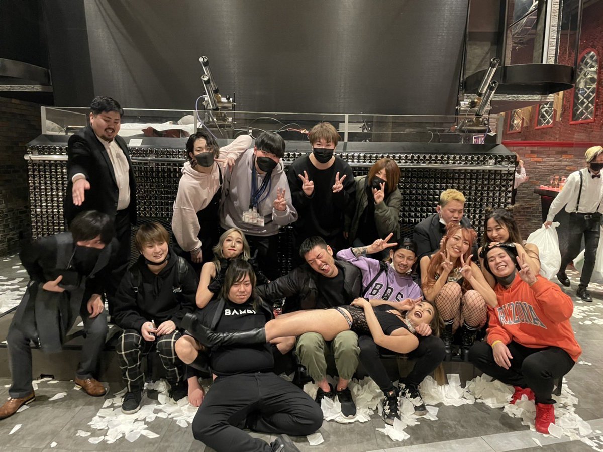 BAMBI38583935's tweet photo. BOBBY BROWN
DJ💿
@reeage @fuchio3 @dj_masa_ki 
@shinee_moechi 
MC🎤
@MC_yuta69 
@KATTON_MC 
@ataiga0402 
@1225__T 
💃
@aino_stella 
@maika_stella 
🔻そして今夜は🔻
@FraiseDjと@teru_promoter の
birthday party🎂🎉
お待ちしてます♪ https://t.co/SEz76q5pmR