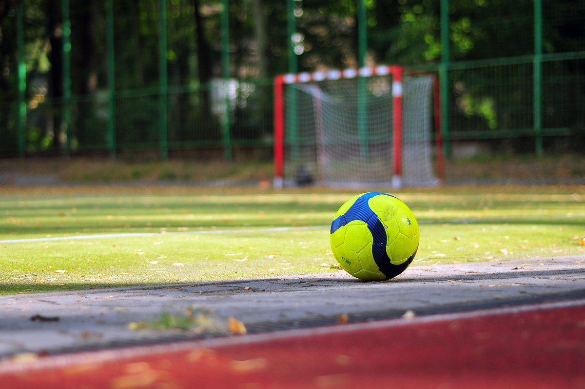 Bund-Länder-Investitionspakt „Förderung von Sportstätten“ 2022! Gut 5 Mio. Euro Fördergeld für Modernisierung von Sportstätten in #SachsenAnhalt!
⚠️ Gemeinden können noch bis zum 8. Juli Förderanträge bei uns stellen. Alle Infos ➡️ lsaurl.de/lvwalsa #LVwALSA
