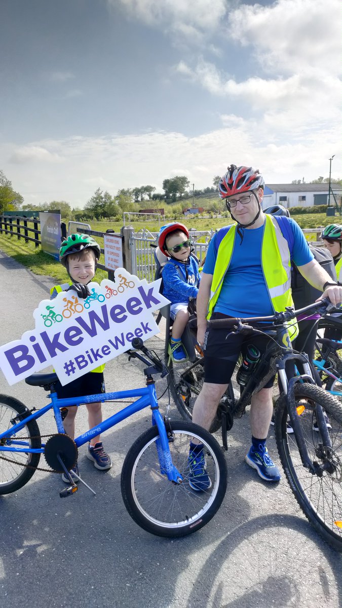 MonaghanCoCo's tweet photo. The sun shone in beautiful Sliabh Beagh for the first of our Family Cycles in Bragan.
Under the expert guidance of the staff from @sliabhbeaghadv adults and children enjoyed a fabulous cycle in gorgeous surroundings!
#BikeWeekMonaghan #ClickIntoGear
@TFIupdates https://t.co/OYqzZSYals