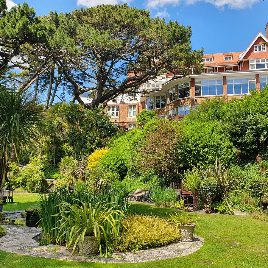 FJB Hotels tweet media