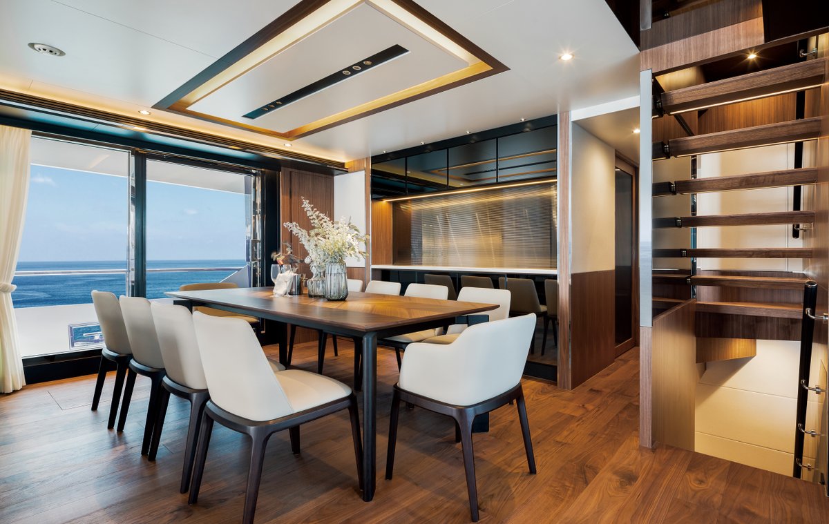 HorizonYachtEU's tweet photo. Outfitted in satin walnut with black accents and Cambria stone highlights throughout, the interior of the #FD90 'SUMO' exudes a sophisticated feel.

//

#HorizonYachts #DefineYourHorizon https://t.co/gzgZc4WSSF
