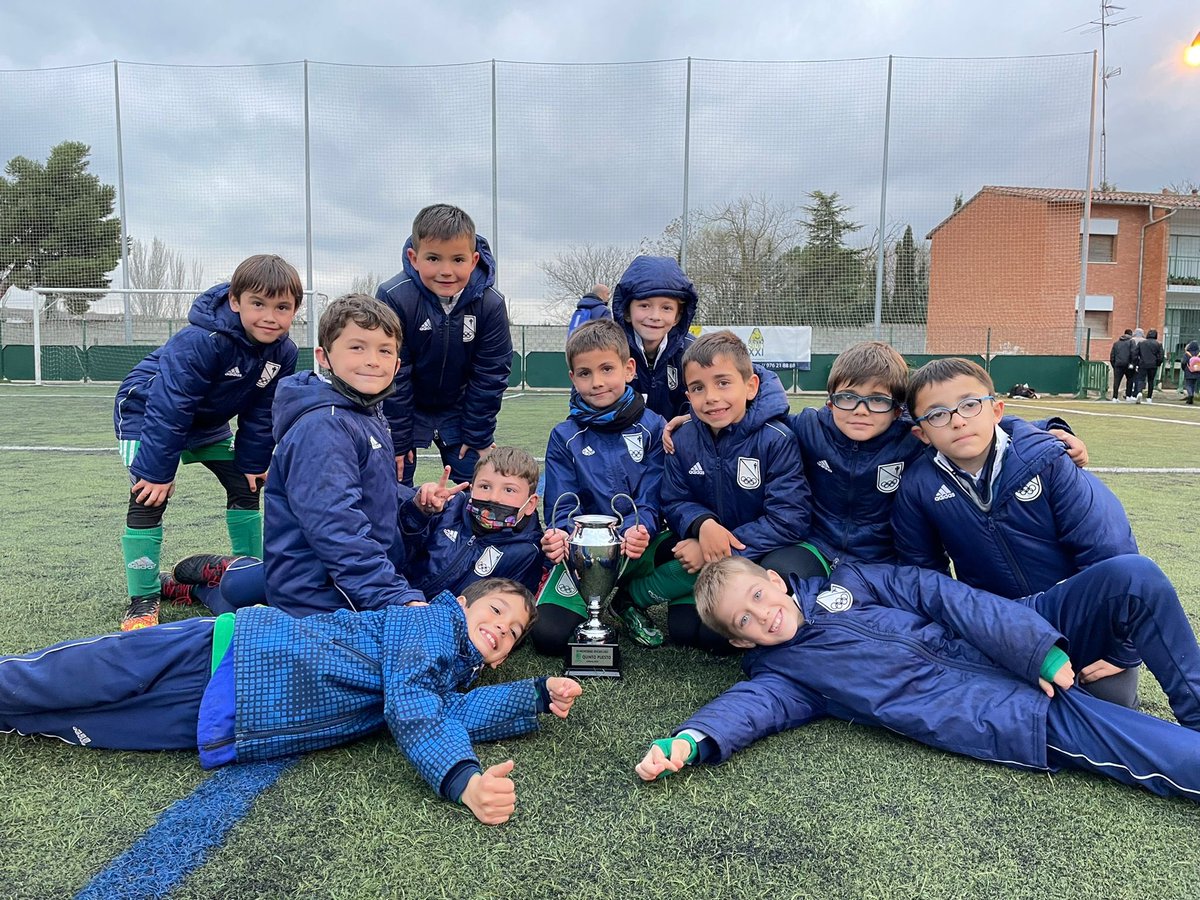 25 partidos esta temporada

22 Victorias
2 Empates
1 Derrota

A por la recta final 📈🏁