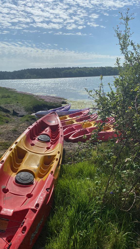 GriffinHouseSch's tweet photo. This morning we are kayaking and building our own rafts. Wish us luck! #GriffinHouseSchool #GHSFormVI https://t.co/jjXxIYxe90