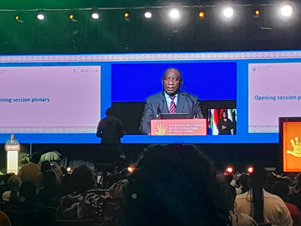 MaliTpae's tweet photo. 5 th global conference on the elimination of child labour

#TogetherAgainstChildLabour

#EducationFist

#EndChildLabour 

@WNCB_org 
@MaliTpae https://t.co/xbFQDkbqjg