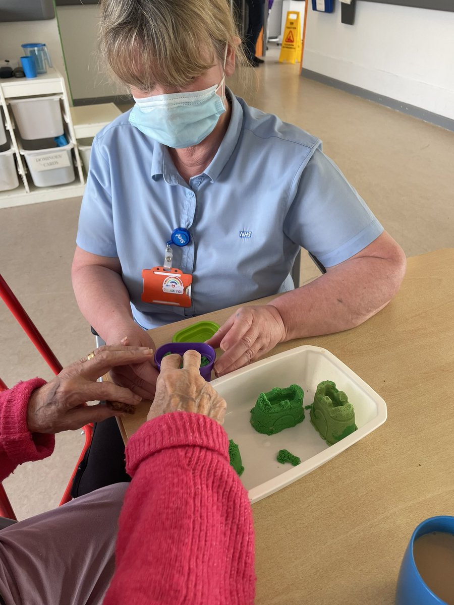 Tracey Clark tweet media