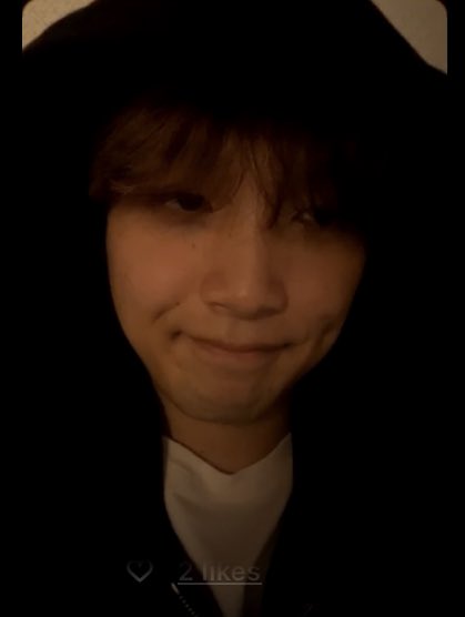beomifies's tweet photo. he’s so cute yo 😭 https://t.co/twmBt7wroa