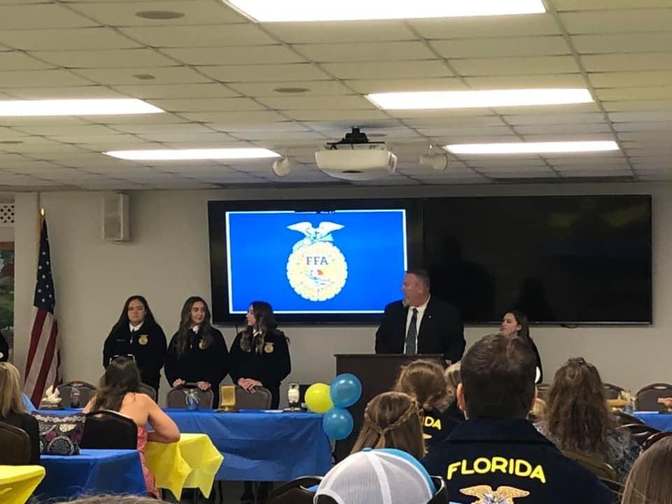 ClayCTE's tweet photo. Congratulations to @TeamClayHigh1 @NationalFFA @floridaffa members on an outstanding awards banquet! @oneclayschools https://t.co/OCfju4yFYl