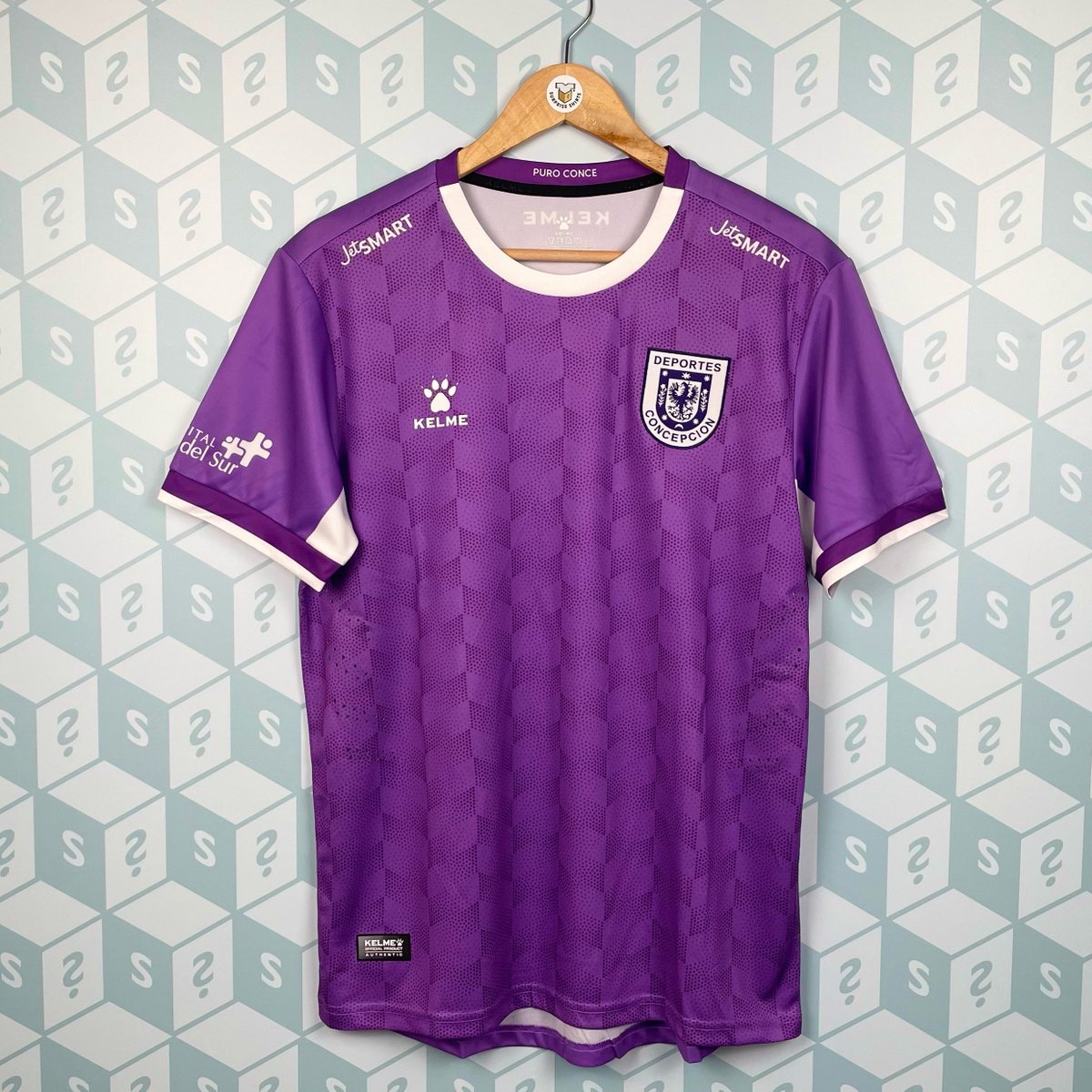 SurpriseShirts's tweet image. If Rangers win the Europa League, we'll giveaway a surpriseshirts.co.uk mystery box! 🔵🇬🇧

👇 How to enter
♻️ Retweet
✅ Follow us

That's all! Good luck 🤝