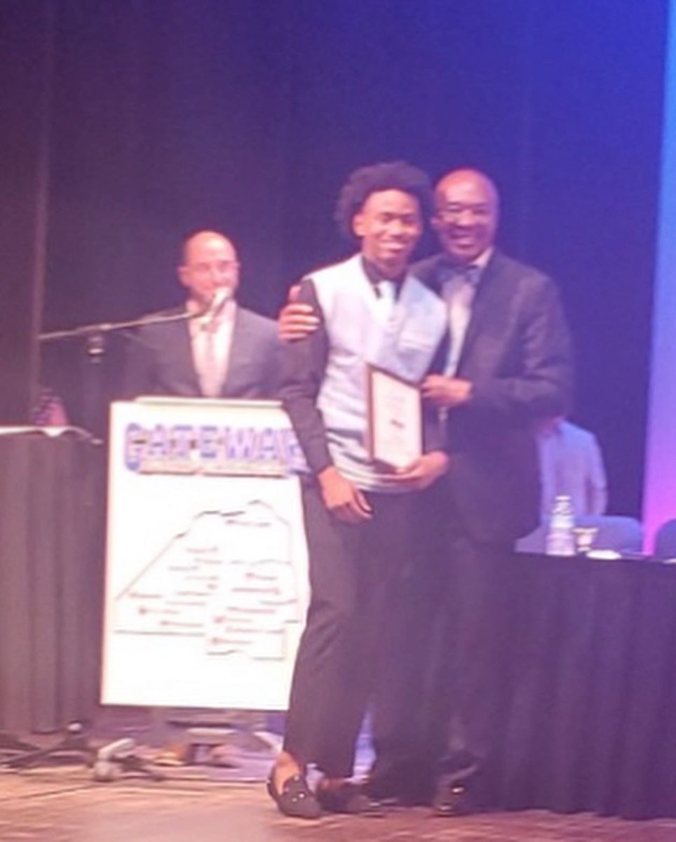 Congratulations to one of our team captains, 2024 PG Caleb Williams @caleb3williams , on being selected to the 2022 @DuvalSchools Gateway Conference Boys Basketball All-Conference Team!!! Way to represent @RibaultTrojans #TrojanPride #RunningGunningTrojans #FightOn https://t.co/jdJiiWfXjb