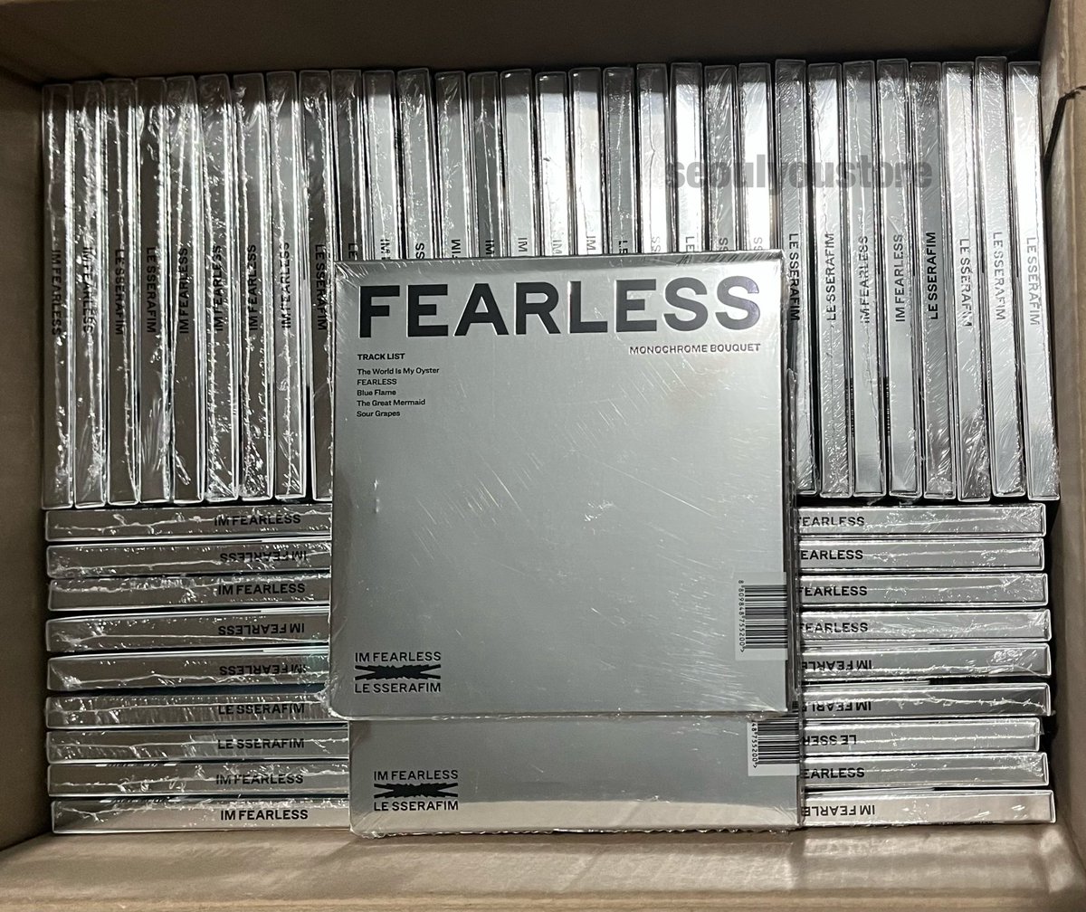seoulyoustore's tweet photo. [พร้อมส่ง] อัลบั้ม LE SSERAFIM FEARLESS Monochrome bouquet ver. - ยังไม่แกะ

🌻บั้มละ 300฿

📦ส่งฟรี ลงทะเบียน / EMS +20฿ / Kerry +40฿

🎉 สุ่มแจกคนที่รีทวิตนี้ 1 บั้ม หลังขายหมด

#ตลาดนัดlesserafim 
#ตลาดนัดLE_SSERAFIM #LESSERAFIM https://t.co/Ko0Gi5EUs8