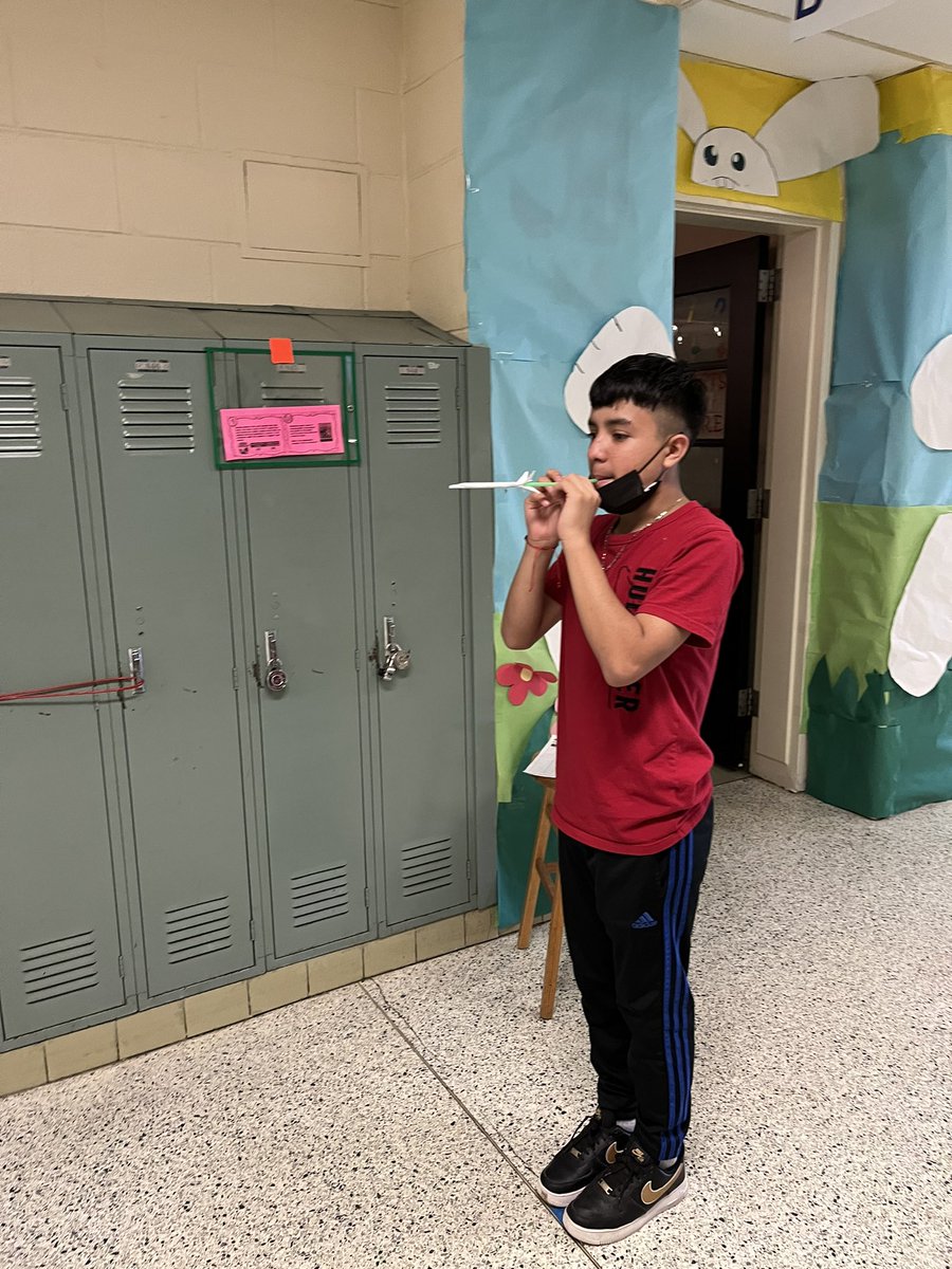WickerSci's tweet photo. Yesterday’s @QMSGriffins students had a STEM challenge… straw rockets 🚀
#howfarwillitgo #engineering #lookoutNASA #handsonlearning https://t.co/xCzG7fbr2I
