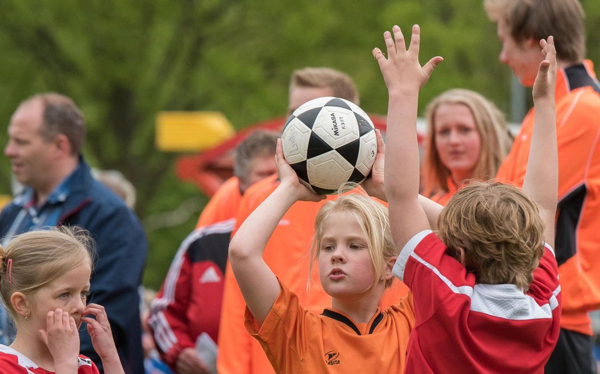 Lintjo Rabobankserie op Hemelvaartsdag voor de 53ste keer lintjo.nl/176-latest-new…