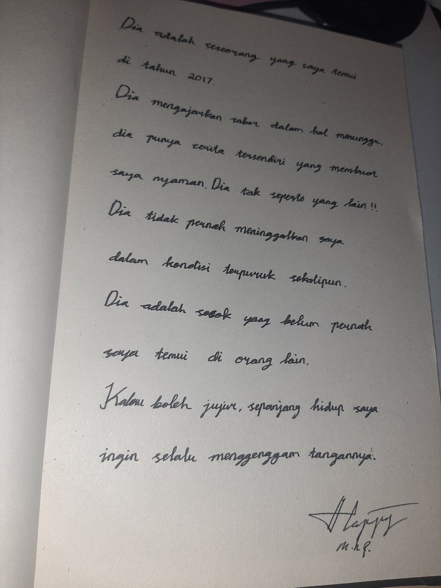 Retha_Henny's tweet photo. Ceritakan dia dengan sederhana tanpa menyebut namanya. 😇 https://t.co/tY57xKs5AJ