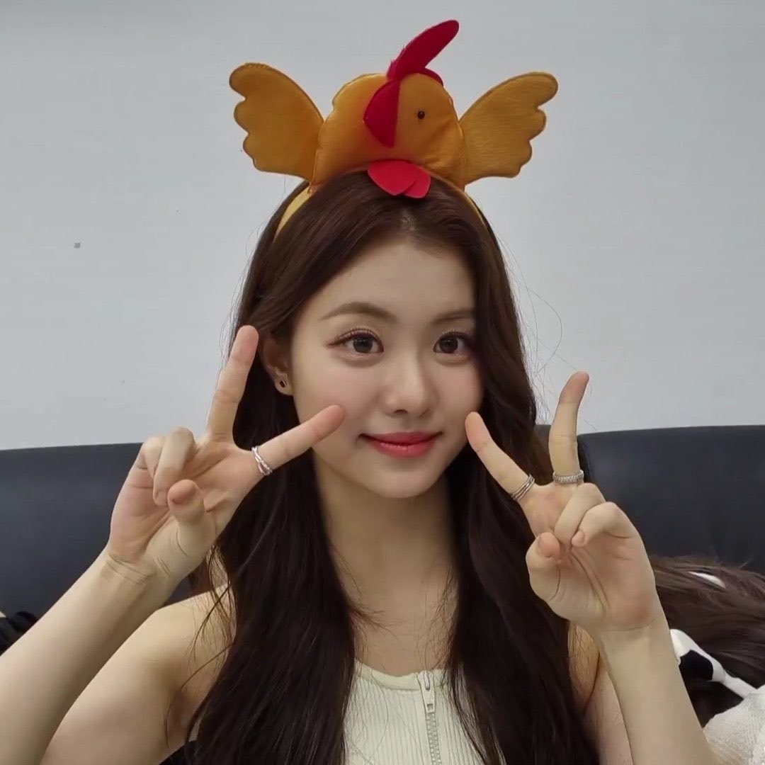 GARAMFEED's tweet photo. #LE_SSERAFIM #르세라핌
#KIMGARAM #김가람 https://t.co/aNUqKgYxKm